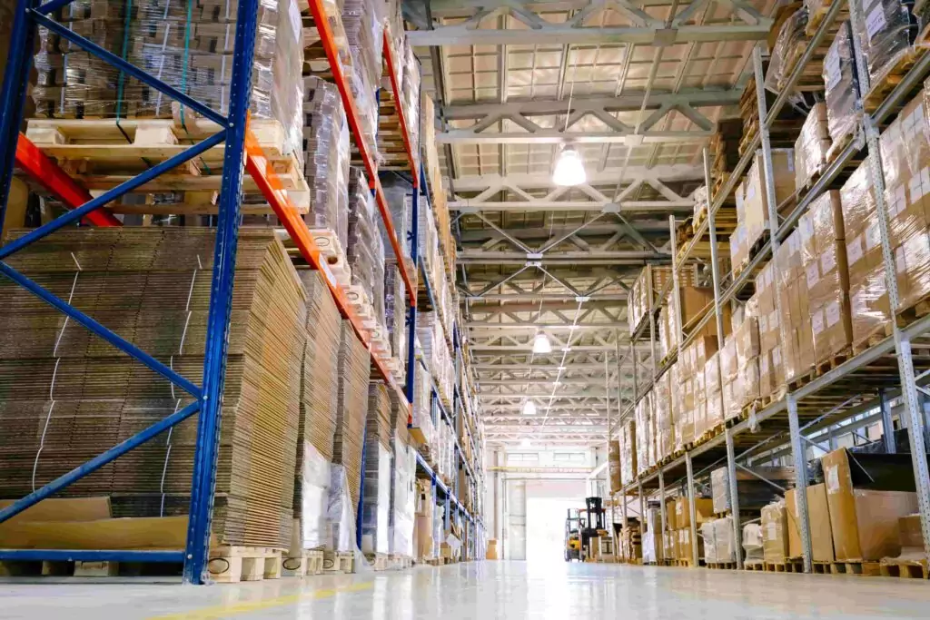 3 ways manufacturers can achieve sustainable warehousing
